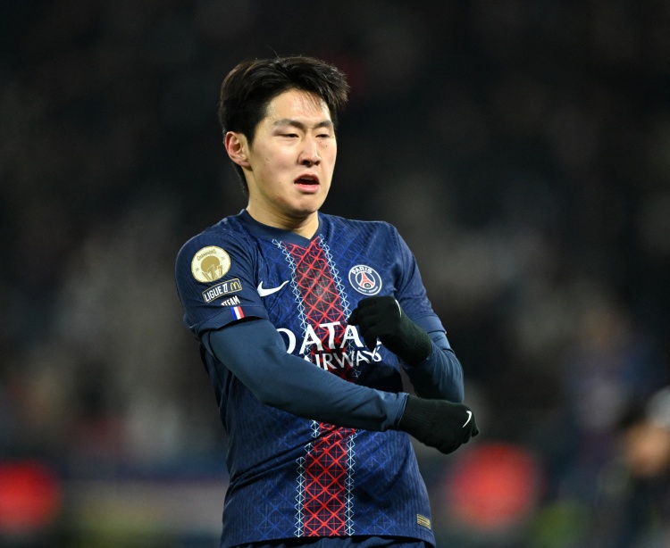 半岛体育网址-阿斯：西蒙尼想签中场前锋，埃德森李刚仁阿莱克斯·加西亚是目标