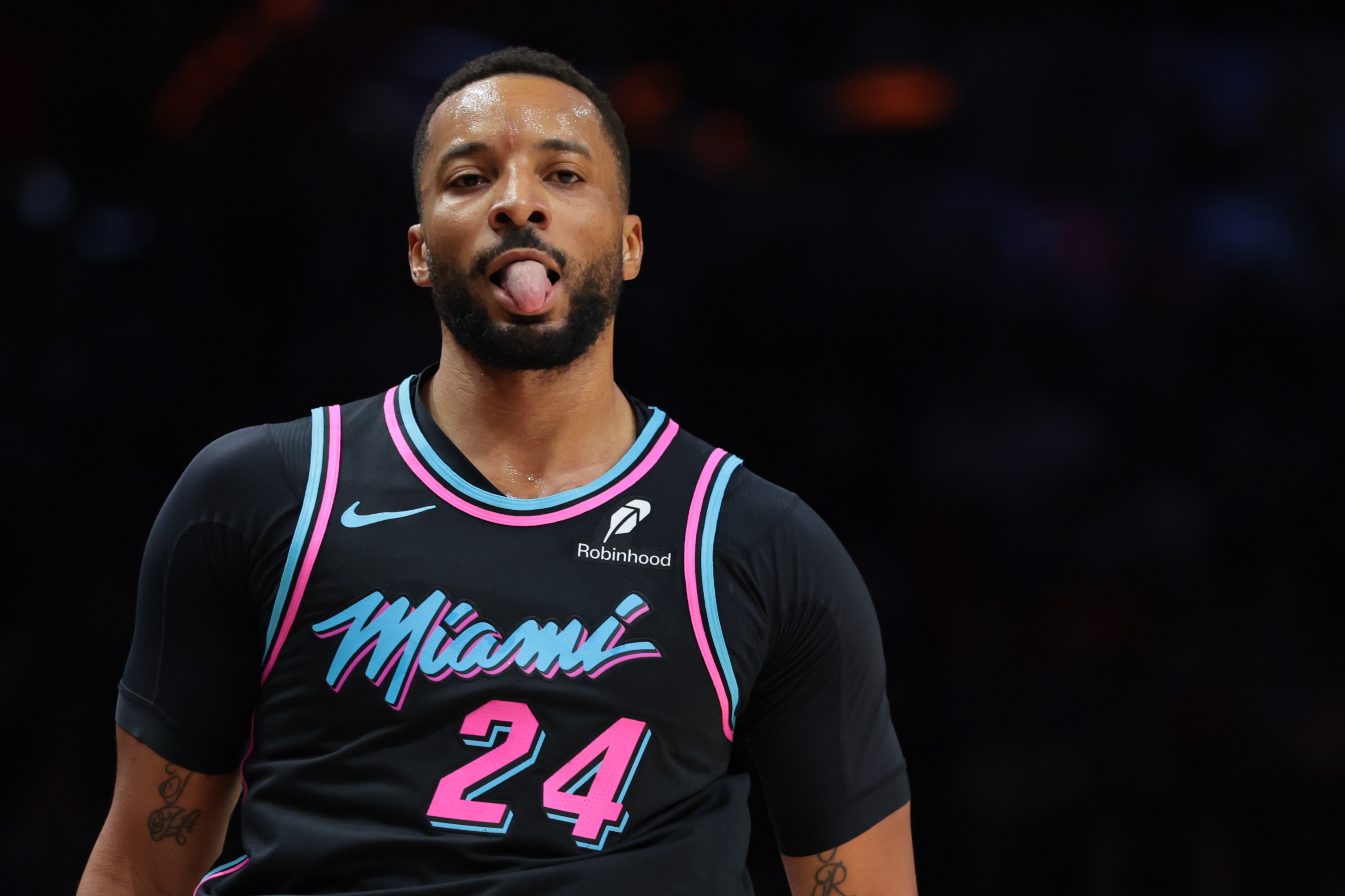 半岛体育官网-鲍威尔：我们开局打得有点软&amp;散漫 对手几乎为所欲为